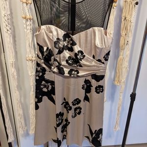 Le Chateau Dress
